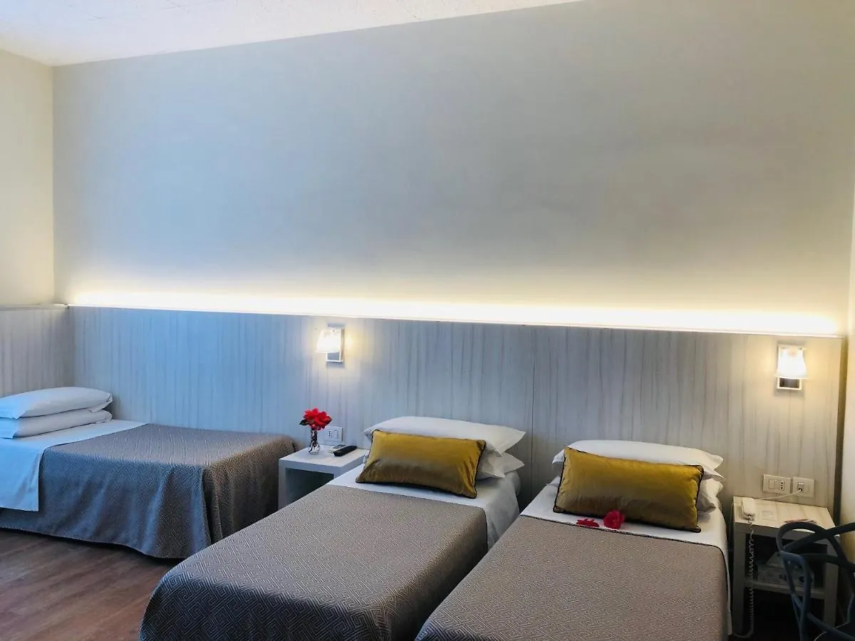 Hotel La Nuova Rotaia Gallarate Italy