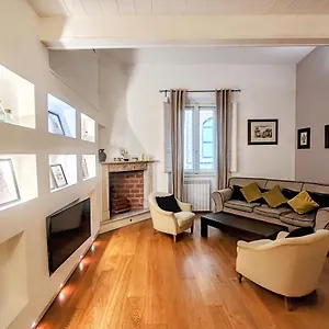https://san-jacopo-deluxe-apartment.it-tuscanyhotel.com